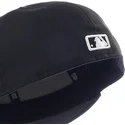 kapa-ravna-crna-prilagodena-59fifty-essential-boston-red-sox-mlb-new-era