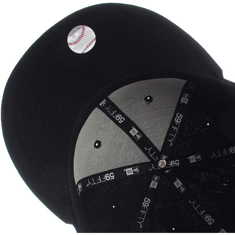 kapa-ravna-crna-prilagodena-59fifty-essential-boston-red-sox-mlb-new-era