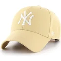 cap-zaobljena-yellow-snapback-oro-claro-new-york-yankees-mlb-47-brand