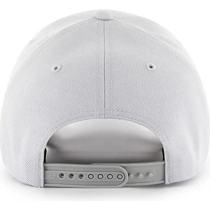 kapa-zaobljena-siva-snapback-plata-new-york-yankees-mlb-47-brand
