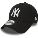 cap-zaobljena-black-adjustable-strap-9forty-essential-new-york-yankees-mlb-new-era
