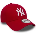 kapa-zaobljena-crvena-podesiv-9forty-essential-new-york-yankees-mlb-new-era
