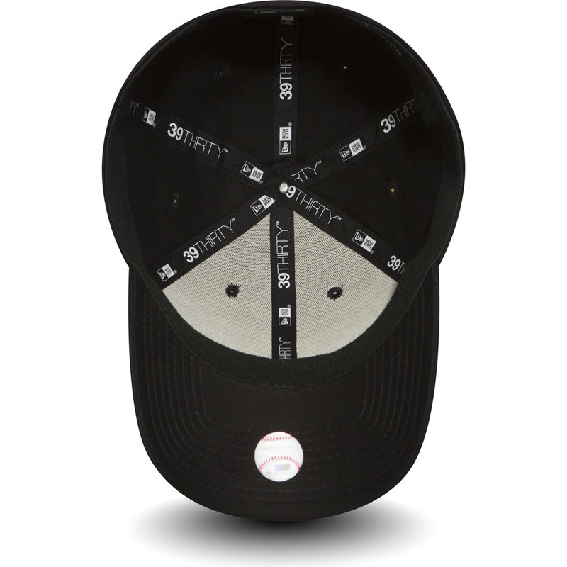 new-era-curved-brim-39thirty-classic-new-york-yankees-mlb-black-fitted-cap
