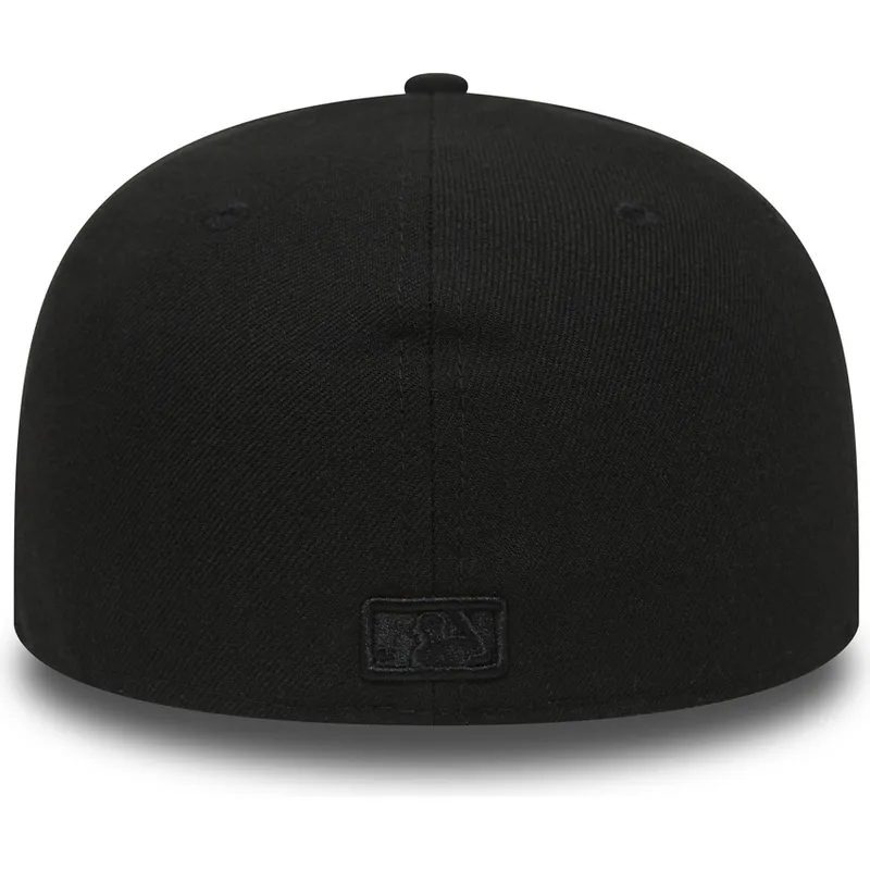 kape-ravna-crna-prilagoden-59fifty-black-on-black-new-york-yankees-mlb-new-era
