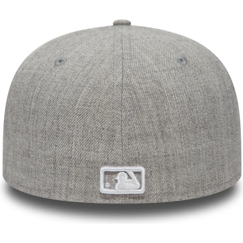 kapa-ravna-siva-prilagodena-59fifty-essential-new-york-yankees-mlb-new-era kapa-ravna-siva-prilagodena-59fifty-essential-new-york-yankees-mlb-new-era