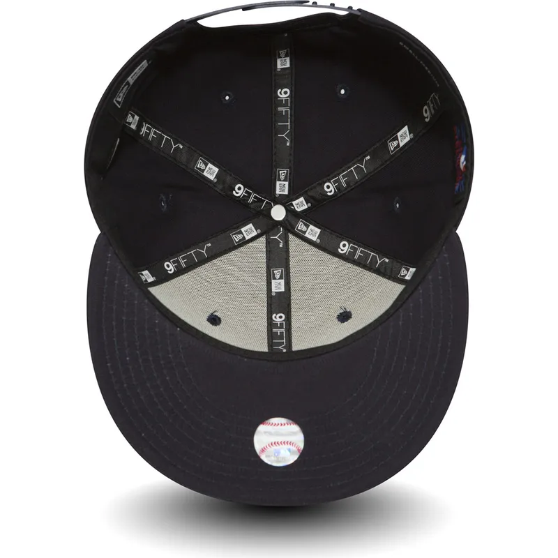 kapa-ravna-mornarsko-plava-snapback-ajustable-9fifty-essential-new-york-yankees-mlb-new-era