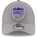 kapa-zaobljena-siva-podesiv-9forty-the-league-sacramento-kings-nba-new-era