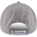 kapa-zaobljena-siva-podesiv-9forty-the-league-sacramento-kings-nba-new-era