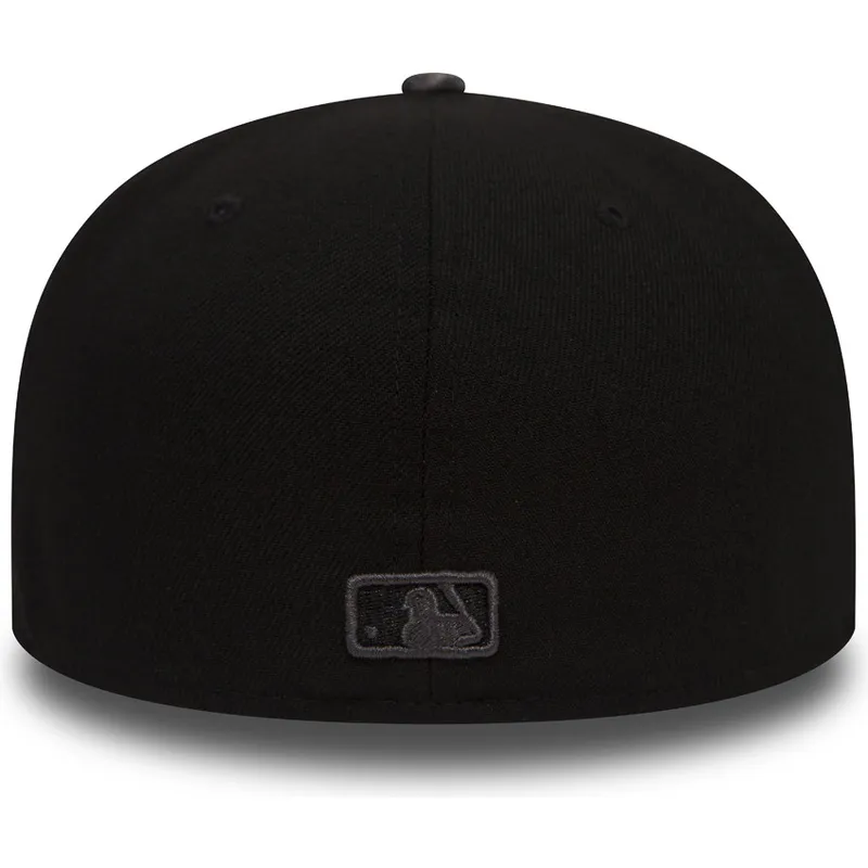 kapa-ravna-crna-prilagodena-59fifty-grey-collection-new-york-yankees-mlb-new-era
