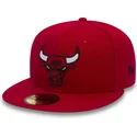kapa-ravna-crvena-prilagodena-59fifty-chain-stitch-chicago-bulls-nba-new-era
