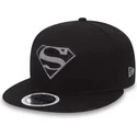 kapa-ravna-crna-snapback-za-djecu-9fifty-reflect-superman-warner-bros-new-era