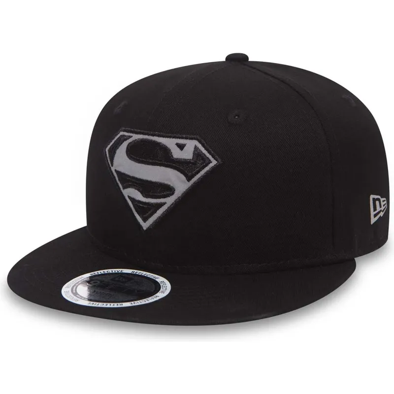 kapa-ravna-crna-snapback-za-djecu-9fifty-reflect-superman-warner-bros-new-era kapa-ravna-crna-snapback-za-djecu-9fifty-reflect-superman-warner-bros-new-era