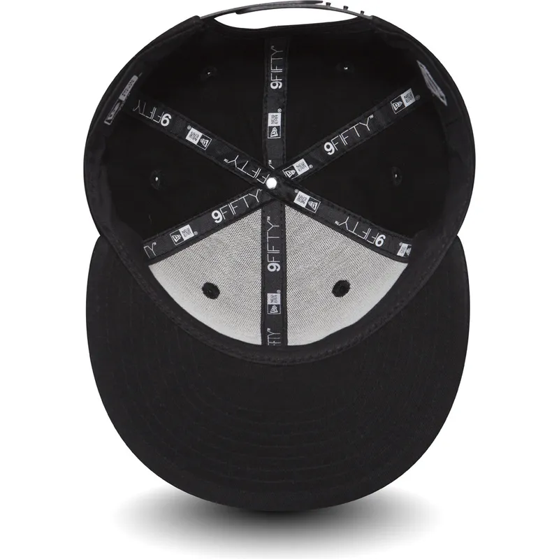 kapa-ravna-crna-snapback-za-djecu-9fifty-reflect-superman-warner-bros-new-era kapa-ravna-crna-snapback-za-djecu-9fifty-reflect-superman-warner-bros-new-era
