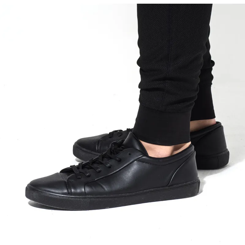 hlace-duge-hlace-crna-jogger-stealth-new-york-yankees-mlb-new-era