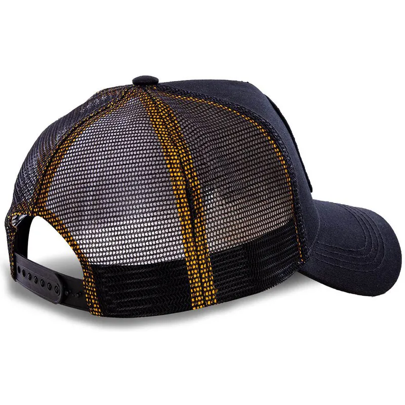cap-zaobljena-black-snapback-daffy-duck-looney-tunes-capslab