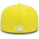 kapa-ravna-zuta-prilagodena-59fifty-essential-new-york-yankees-mlb-new-era