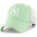 kapa-zaobljena-zelena-snapback-mvp-flagship-new-york-yankees-mlb-47-brand