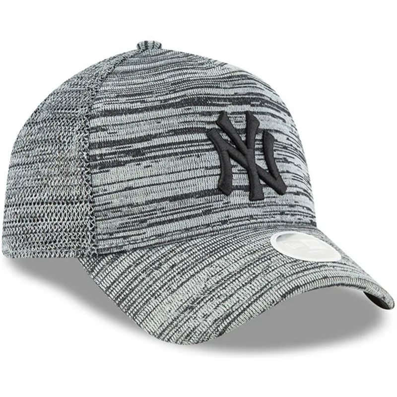 kapa-zaobljena-siva-snapback-ajustable-9forty-engineered-fit-new-york-yankees-mlb-new-era