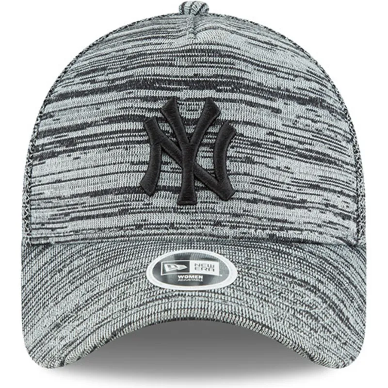 kapa-zaobljena-siva-snapback-ajustable-9forty-engineered-fit-new-york-yankees-mlb-new-era