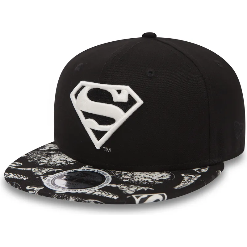 kape-ravna-crna-snapback-za-djecu-9fifty-gitd-superman-warner-bros-new-era