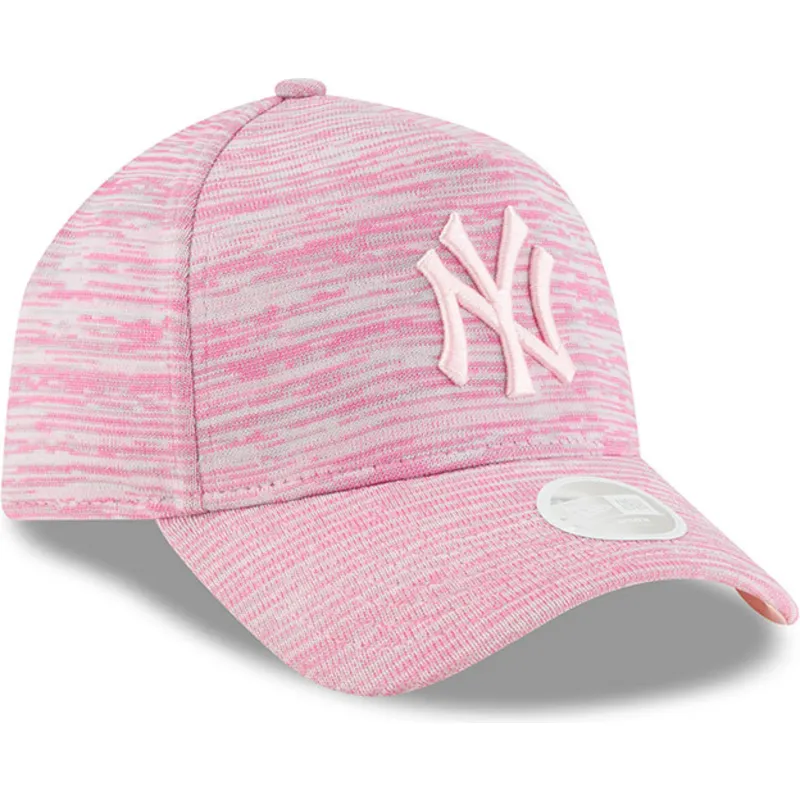 kapa-zaobljena-ruzicasta-snapback-ajustable-9forty-a-frame-engineered-fit-new-york-yankees-mlb-new-era kapa-zaobljena-ruzicasta-snapback-ajustable-9forty-a-frame-engineered-fit-new-york-yankees-mlb-new-era