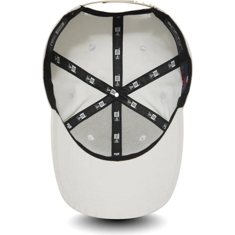 kapa-zaobljena-bijela-snapback-9fifty-nylon-pre-curved-fit-new-york-yankees-mlb-new-era kapa-zaobljena-bijela-snapback-9fifty-nylon-pre-curved-fit-new-york-yankees-mlb-new-era