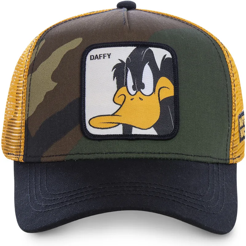 cap-zaobljena-camouflage-snapback-daffy-duck-looney-tunes-capslab