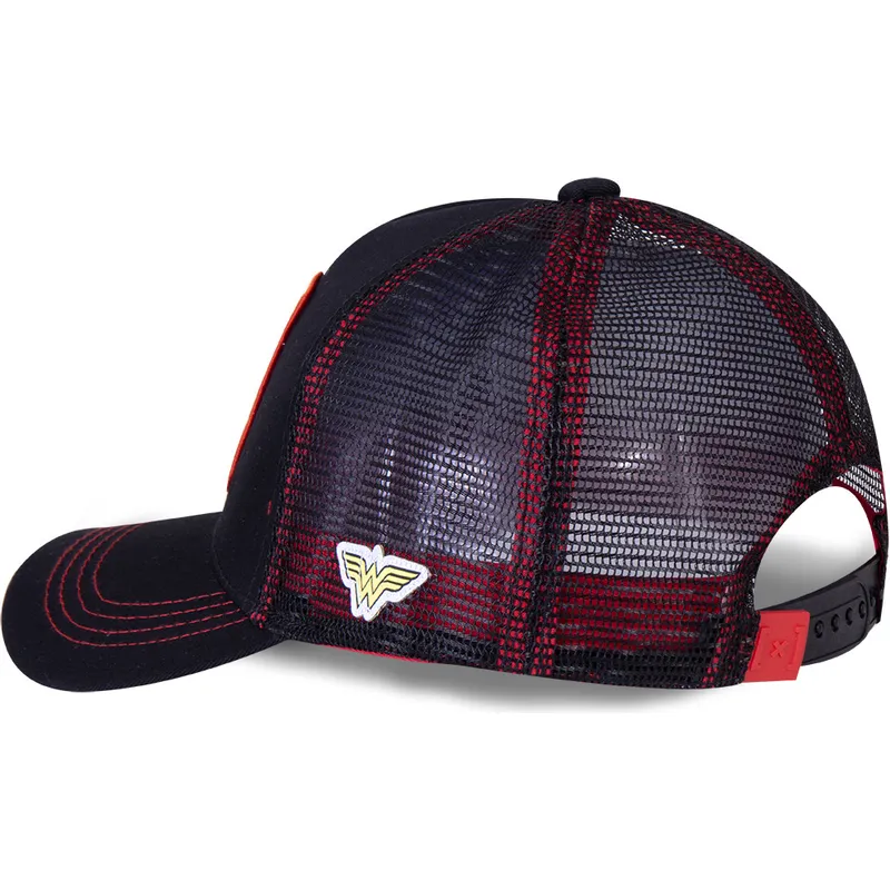 kapa-zaobljena-crna-snapback-won2-wonder-woman-dc-comics-capslab kapa-zaobljena-crna-snapback-won2-wonder-woman-dc-comics-capslab