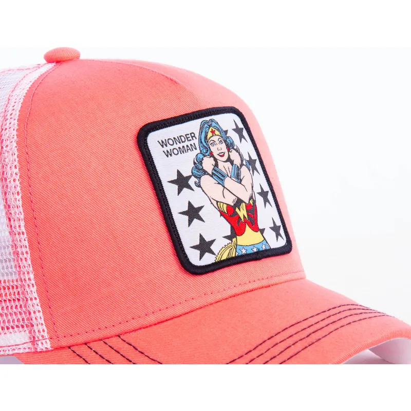 kapa-zaobljena-ruzicasta-snapback-won3-wonder-woman-dc-comics-capslab