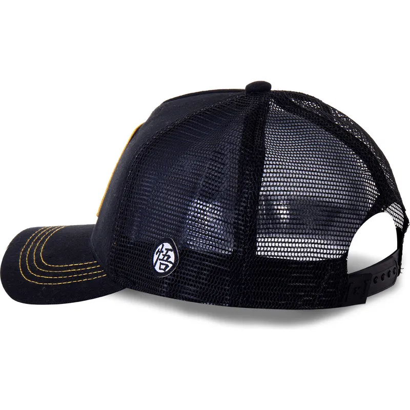 kapa-zaobljena-crna-snapback-super-saiyan-go4-son-goku-dragon-ball-capslab kapa-zaobljena-crna-snapback-super-saiyan-go4-son-goku-dragon-ball-capslab