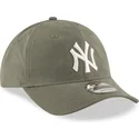 kapa-zaobljena-zelena-podesiv-9twenty-nylon-packable-new-york-yankees-mlb-new-era
