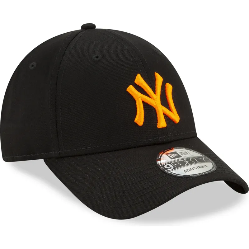 kapa-zaobljena-crna-podesiv-9forty-league-essential-neon-new-york-yankees-mlb-new-era