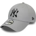 kapa-zaobljena-siva-podesiv-9forty-camo-infill-new-york-yankees-mlb-new-era
