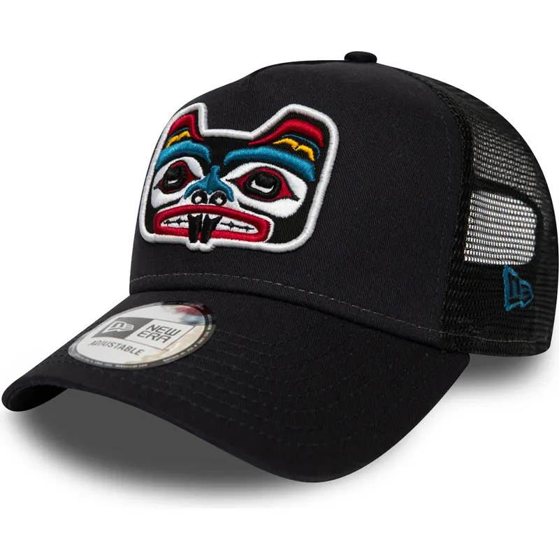 kapa-zaobljena-mornarsko-plava-snapback-bear-tattoo-pack-a-frame-new-era