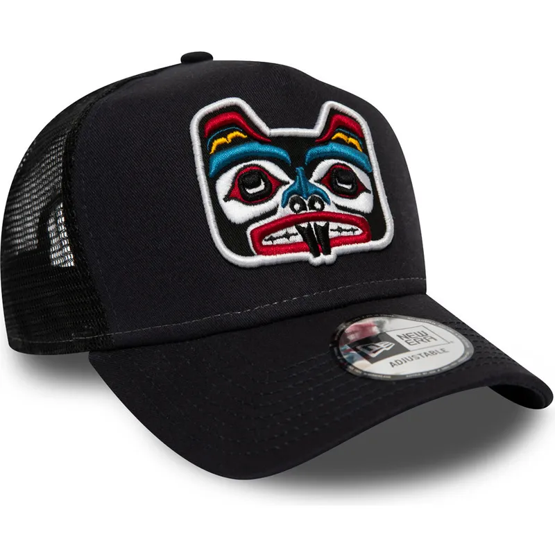 kapa-zaobljena-mornarsko-plava-snapback-bear-tattoo-pack-a-frame-new-era