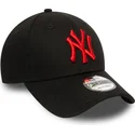 cap-zaobljena-black-adjustable-strap-9forty-league-essential-new-york-yankees-mlb-new-era