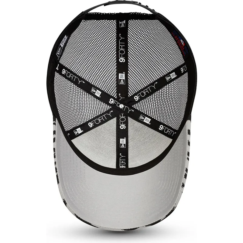 kapa-zaobljena-siva-snapback-9forty-tiger-print-new-york-yankees-mlb-new-era