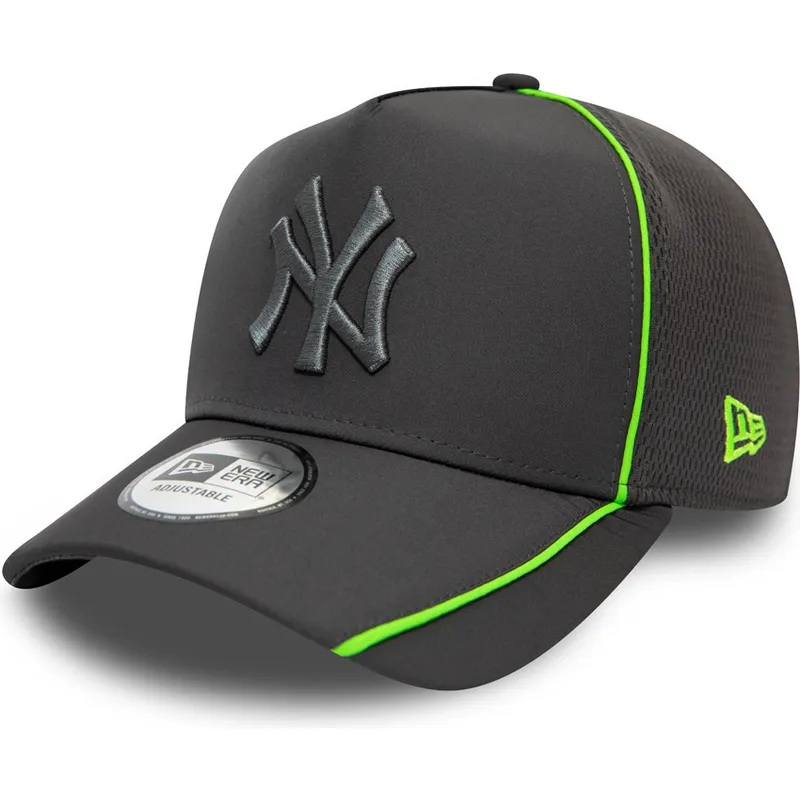 kapa-zaobljena-siva-snapback-feather-pipe-a-frame-new-york-yankees-mlb-new-era