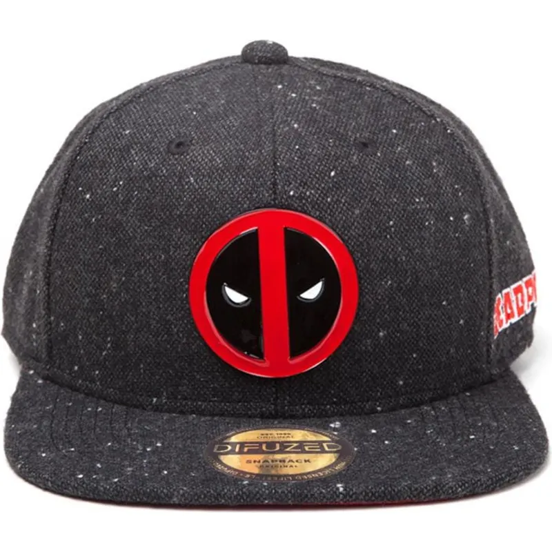 kapa-ravna-crna-snapback-metal-badge-difuzed