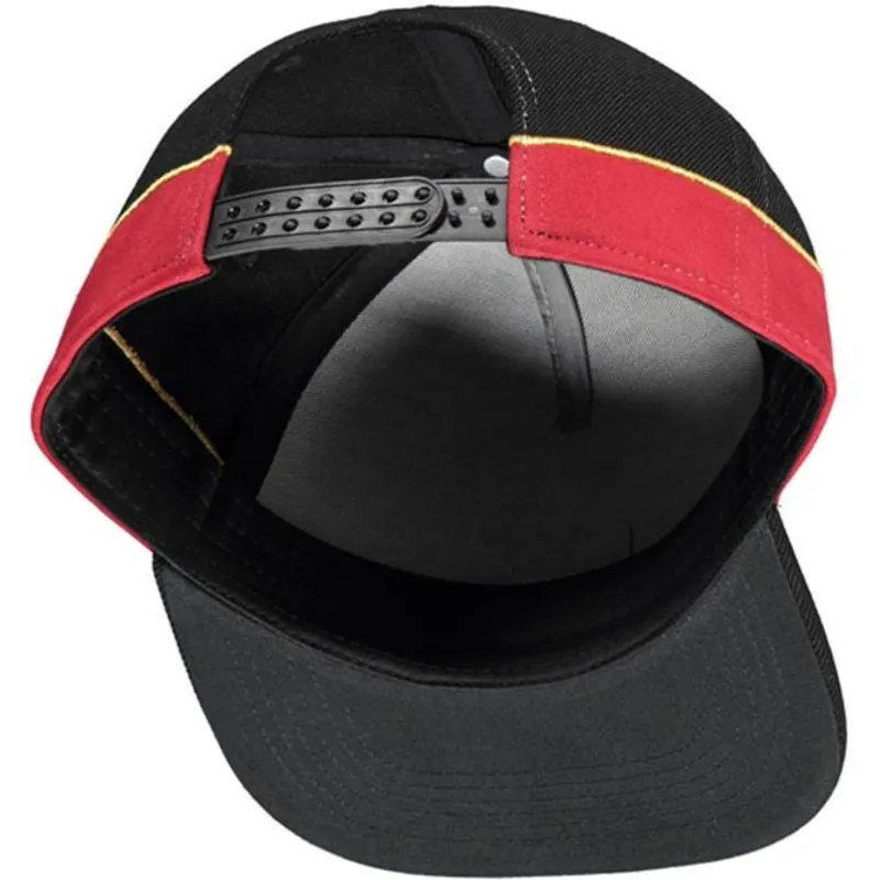 kapa-ravna-crna-snapback-difuzed