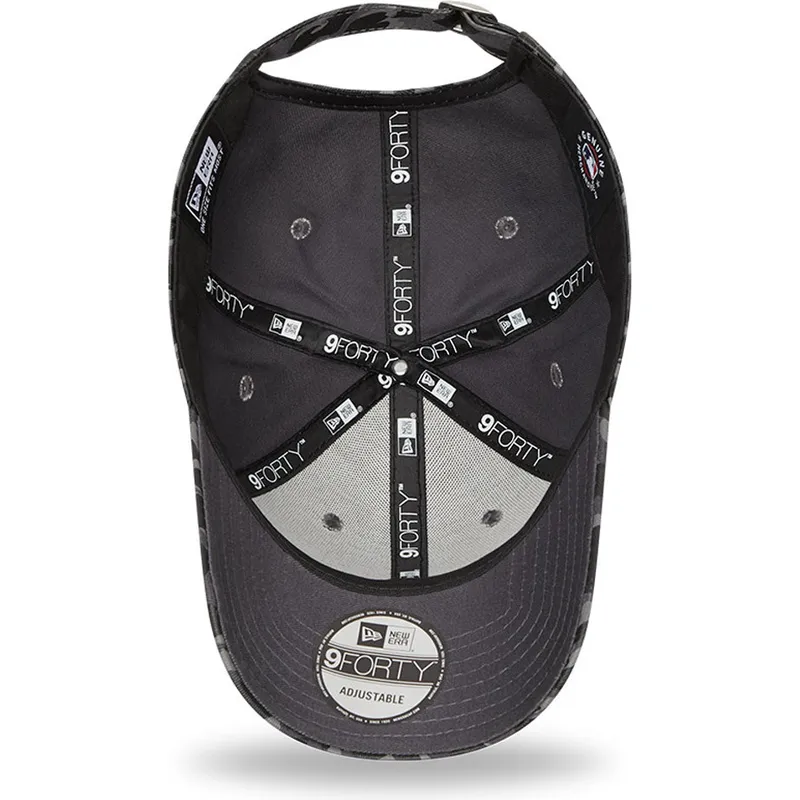 kape-zaobljena-maskirni-podesiva-traka-9forty-all-over-camo-new-york-yankees-mlb-new-era