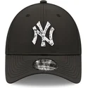 kapa-zaobljena-crna-podesiv-9forty-sports-clip-new-york-yankees-mlb-new-era