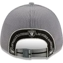 kapa-zaobljena-siva-podesiv-9forty-team-arch-las-vegas-raiders-nfl-new-era