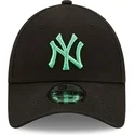 kapa-zaobljena-crna-podesiv-9forty-league-essential-new-york-yankees-mlb-new-era