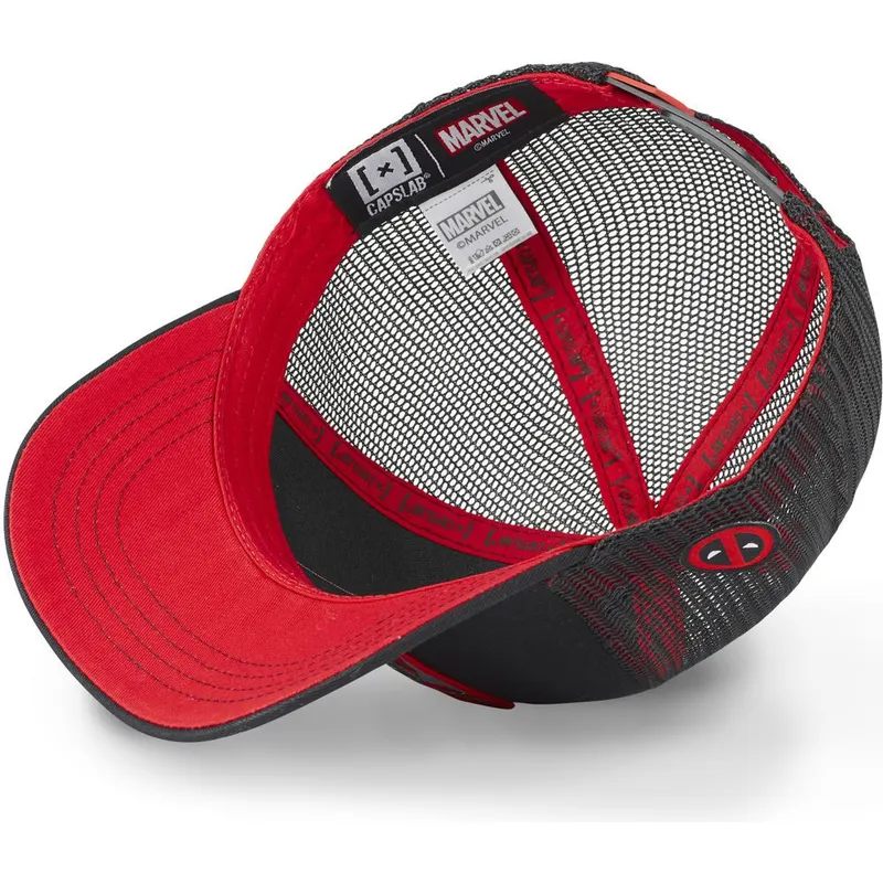 kapa-zaobljena-crna-snapback-dea1-deadpool-marvel-comics-capslab kapa-zaobljena-crna-snapback-dea1-deadpool-marvel-comics-capslab