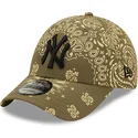 kapa-zaobljena-zelena-podesiv-9forty-paisley-print-new-york-yankees-mlb-new-era