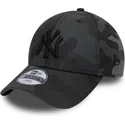 cap-zaobljena-camouflage-adjustable-strap-za-djecu-negro-negro-9forty-league-essential-new-york-yankees-mlb-new-era