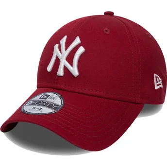 kapa-zaobljena-crvena-podesiv-za-djecu-9forty-league-essential-new-york-yankees-mlb-new-era