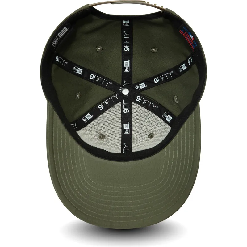 kapa-zaobljena-zelena-snapback-9fifty-stretch-snap-league-essential-new-york-yankees-mlb-new-era