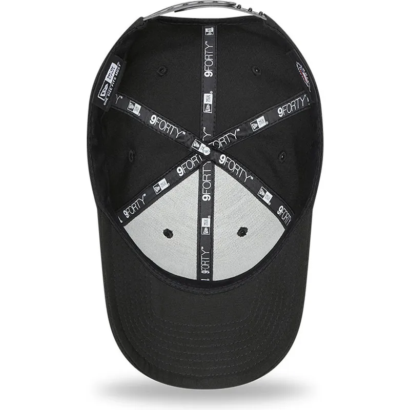 kapa-zaobljena-crna-snapback-rosa-9forty-black-base-new-york-yankees-mlb-new-era
